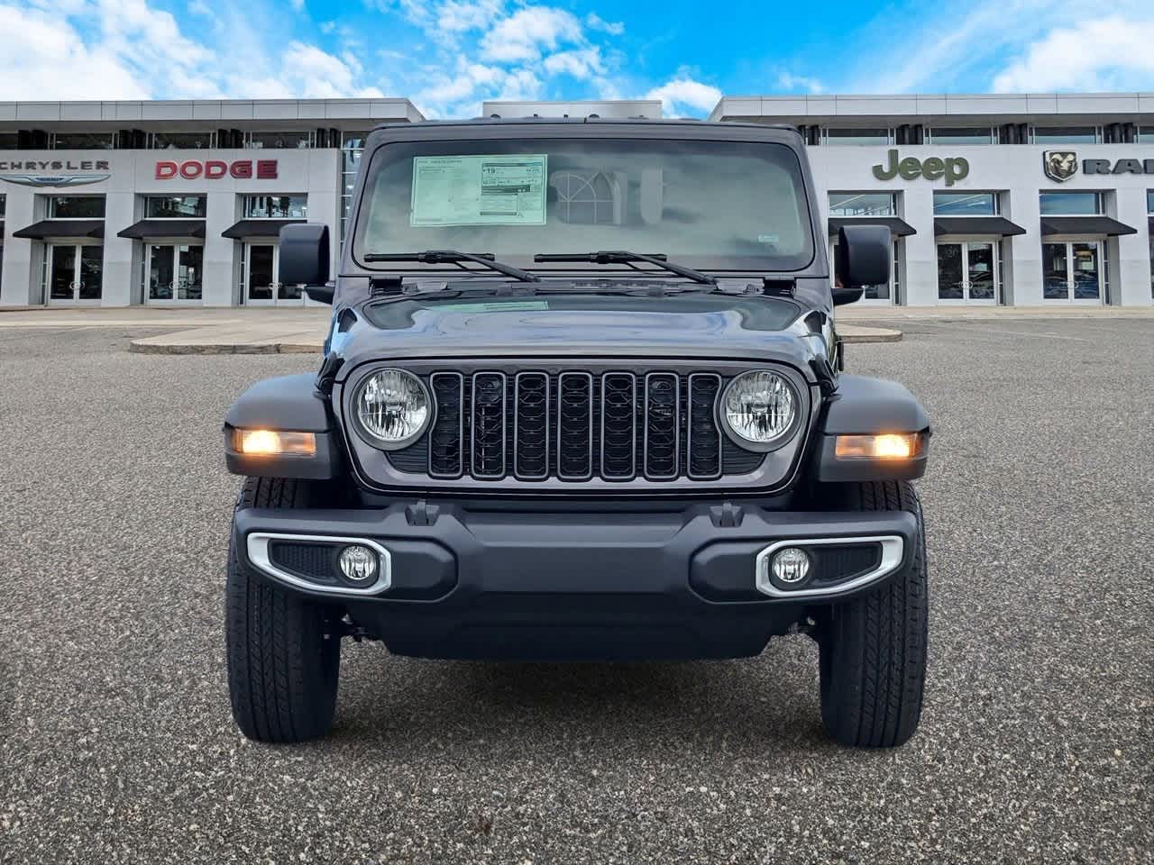 Thumbnail: 2025 Jeep Gladiator - 3