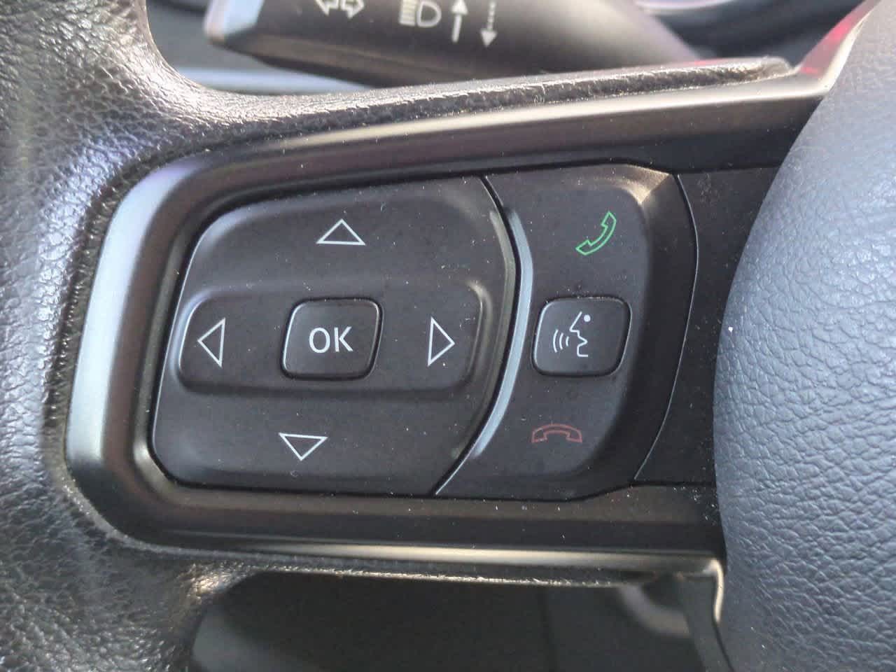 Thumbnail: 2022 Jeep Gladiator - 24