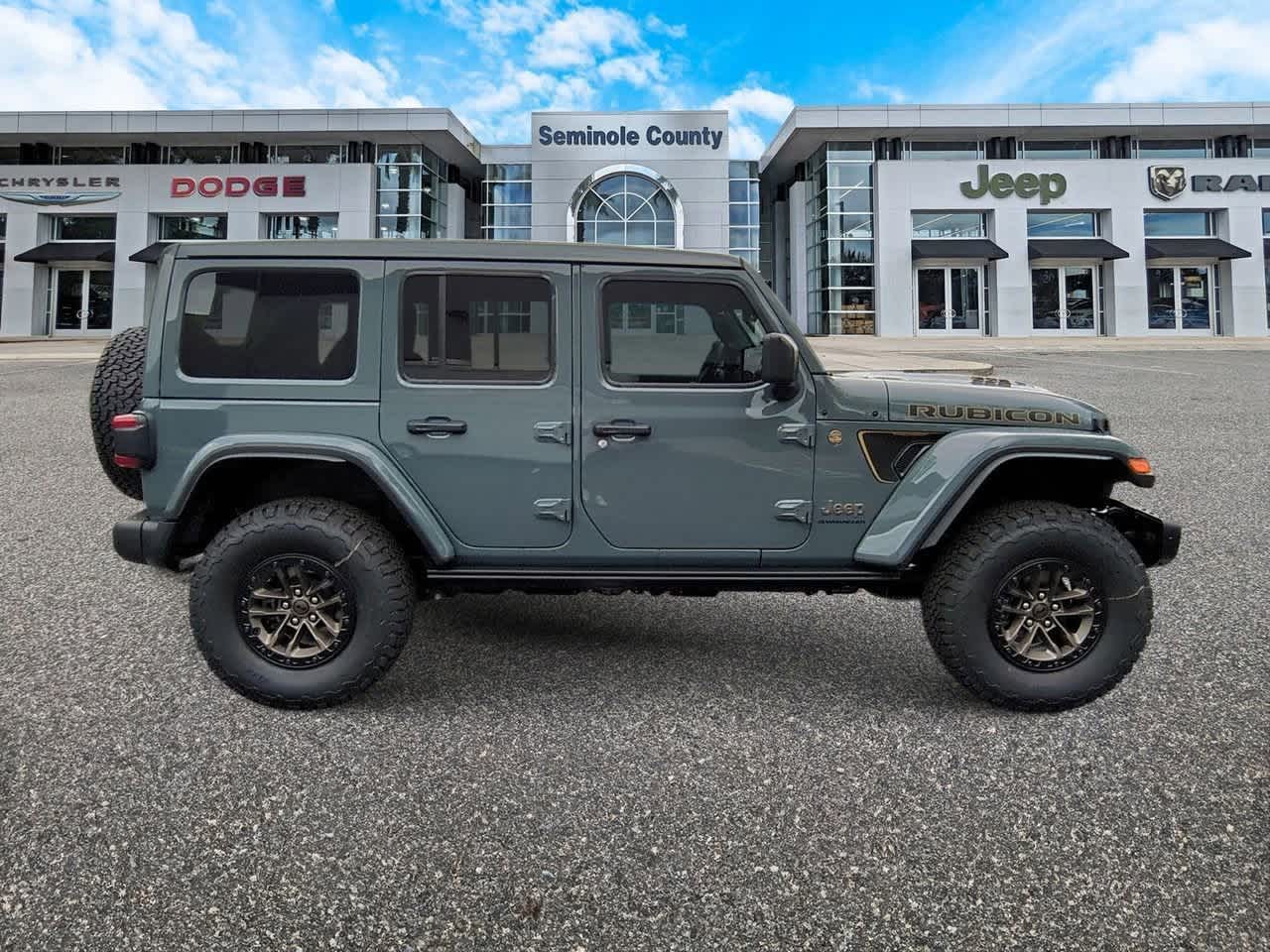 Thumbnail: 2025 Jeep Wrangler - 9