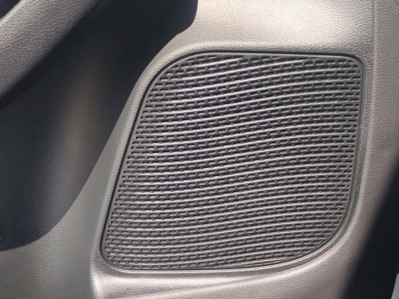 Thumbnail: 2026 Chrysler Pacifica - 31