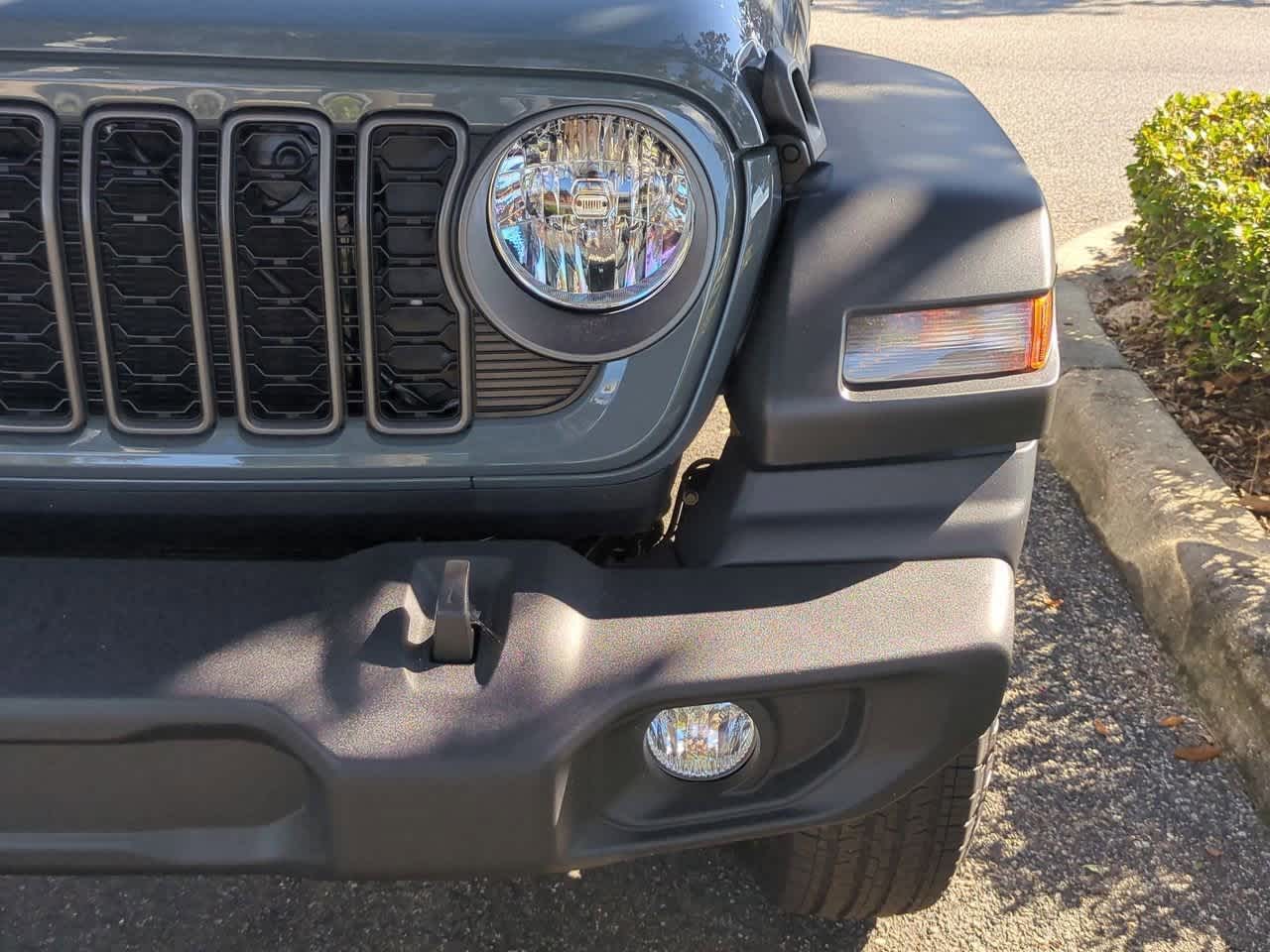 Thumbnail: 2025 Jeep Wrangler - 11