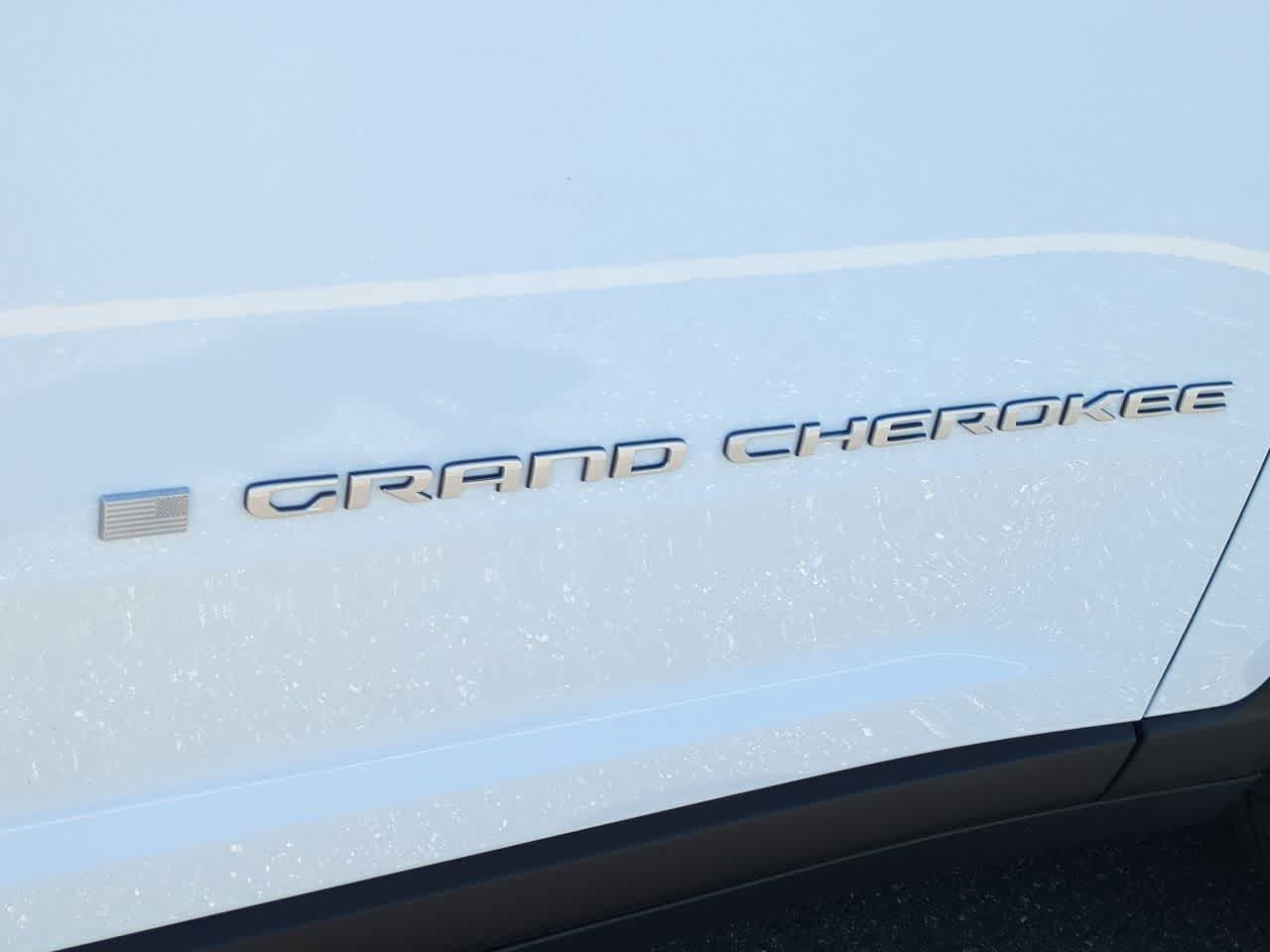 Thumbnail: 2026 Jeep Grand Cherokee - 13