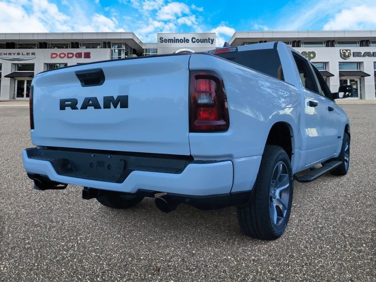 Thumbnail: 2026 RAM 1500 - 8