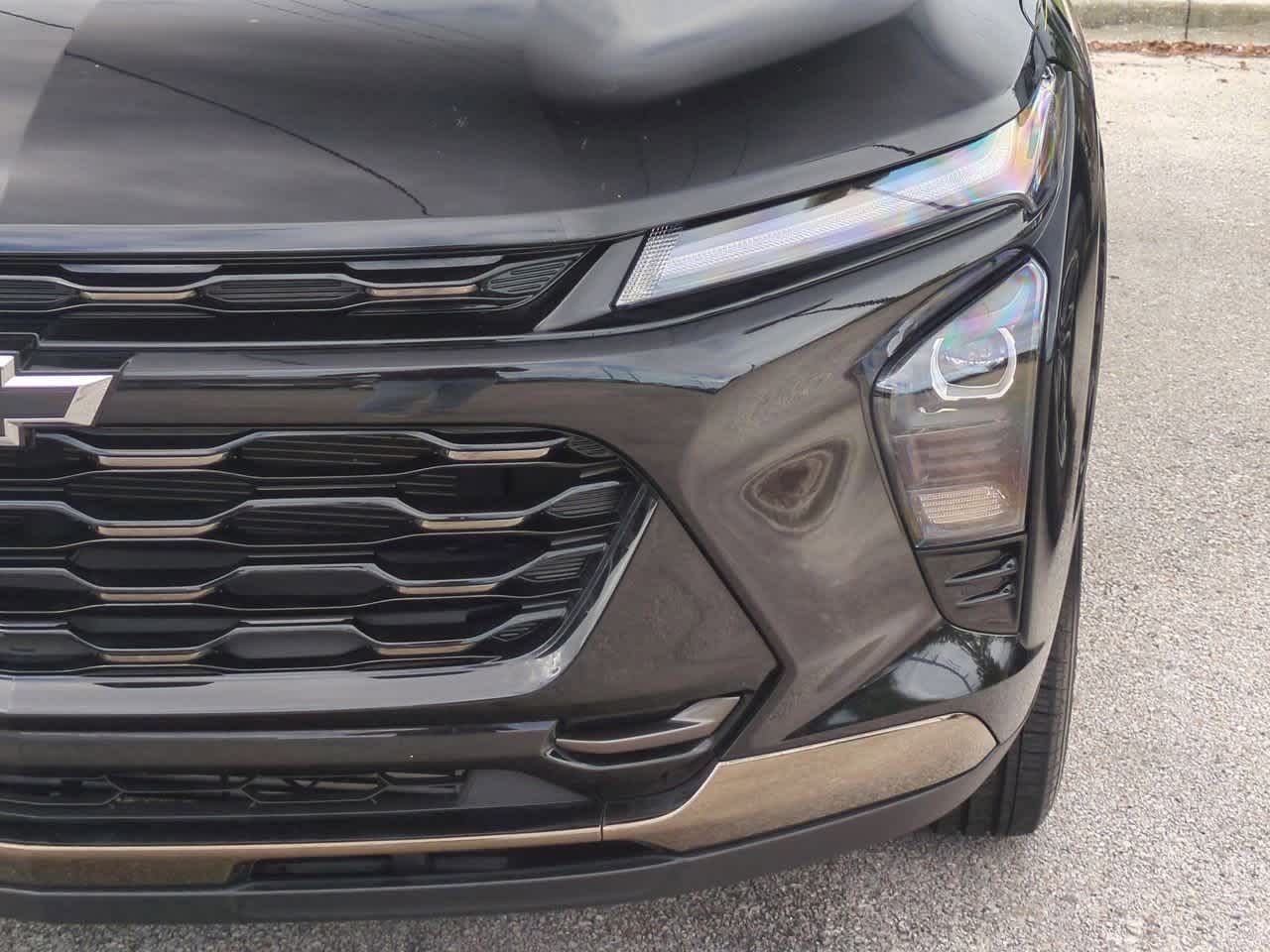 Thumbnail: 2025 Chevrolet Trax - 11