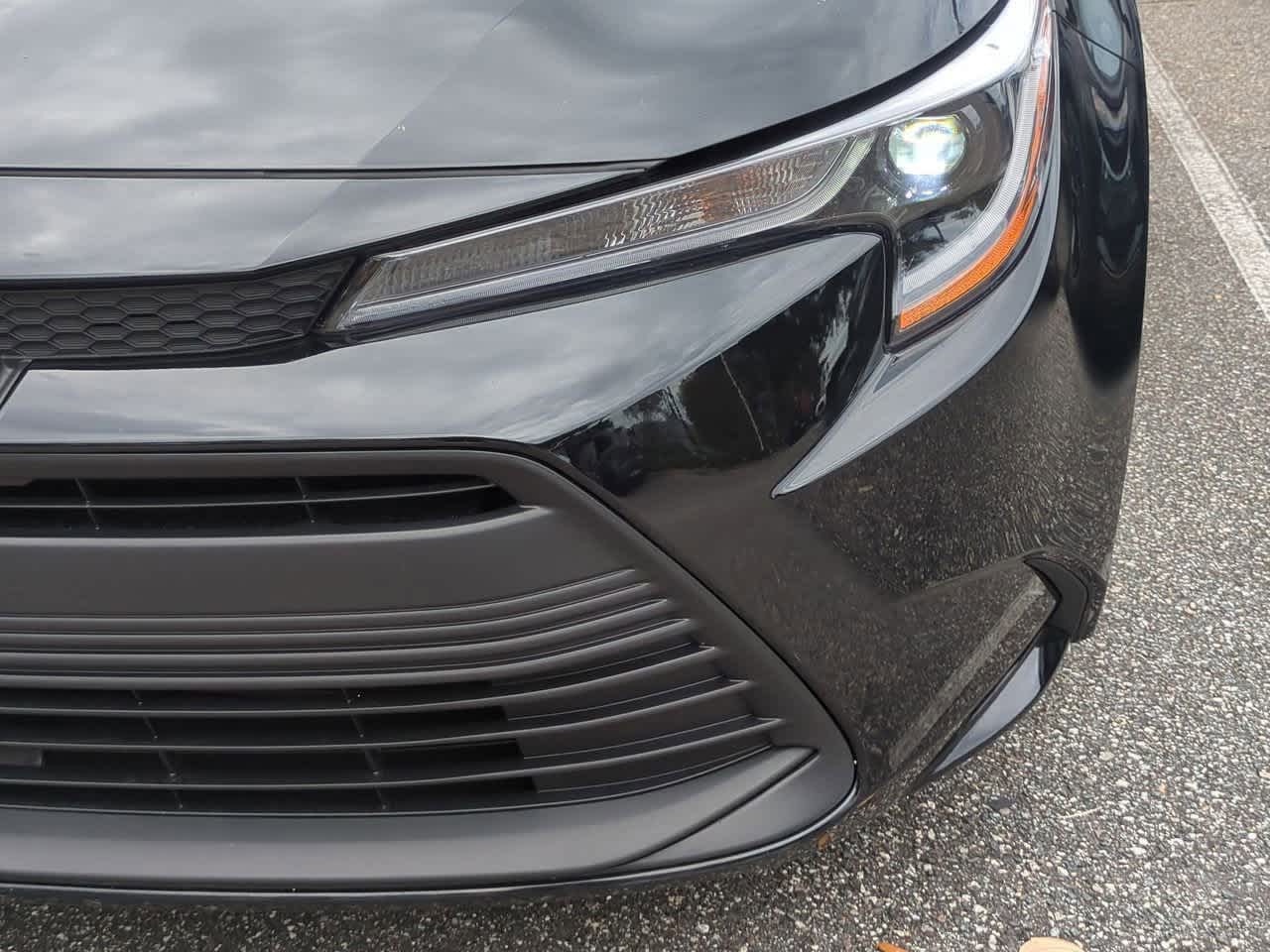 Thumbnail: 2025 Toyota Corolla - 11