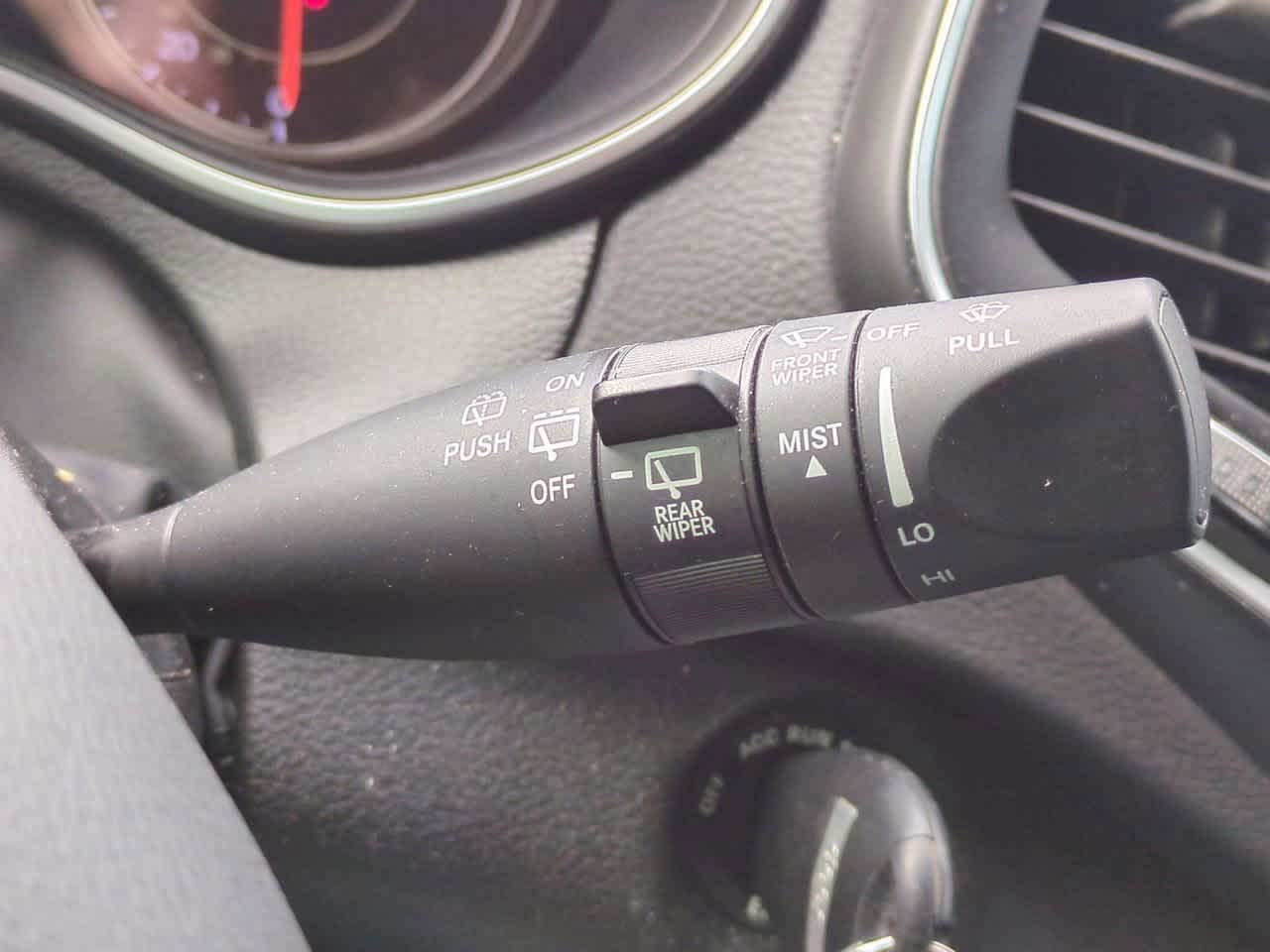 Thumbnail: 2021 Jeep Cherokee - 25