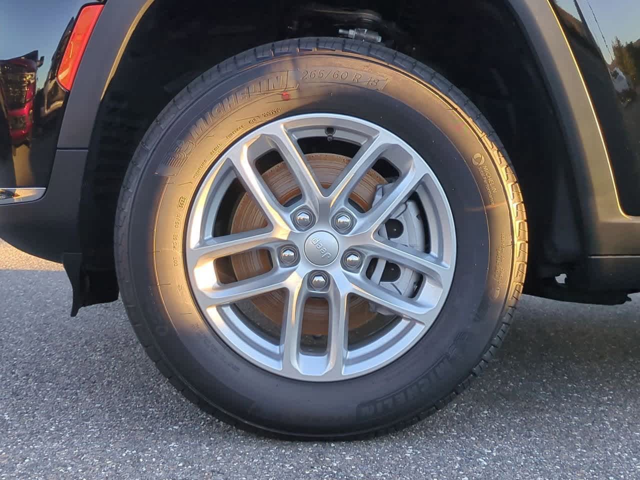 Thumbnail: 2025 Jeep Grand Cherokee L - 14