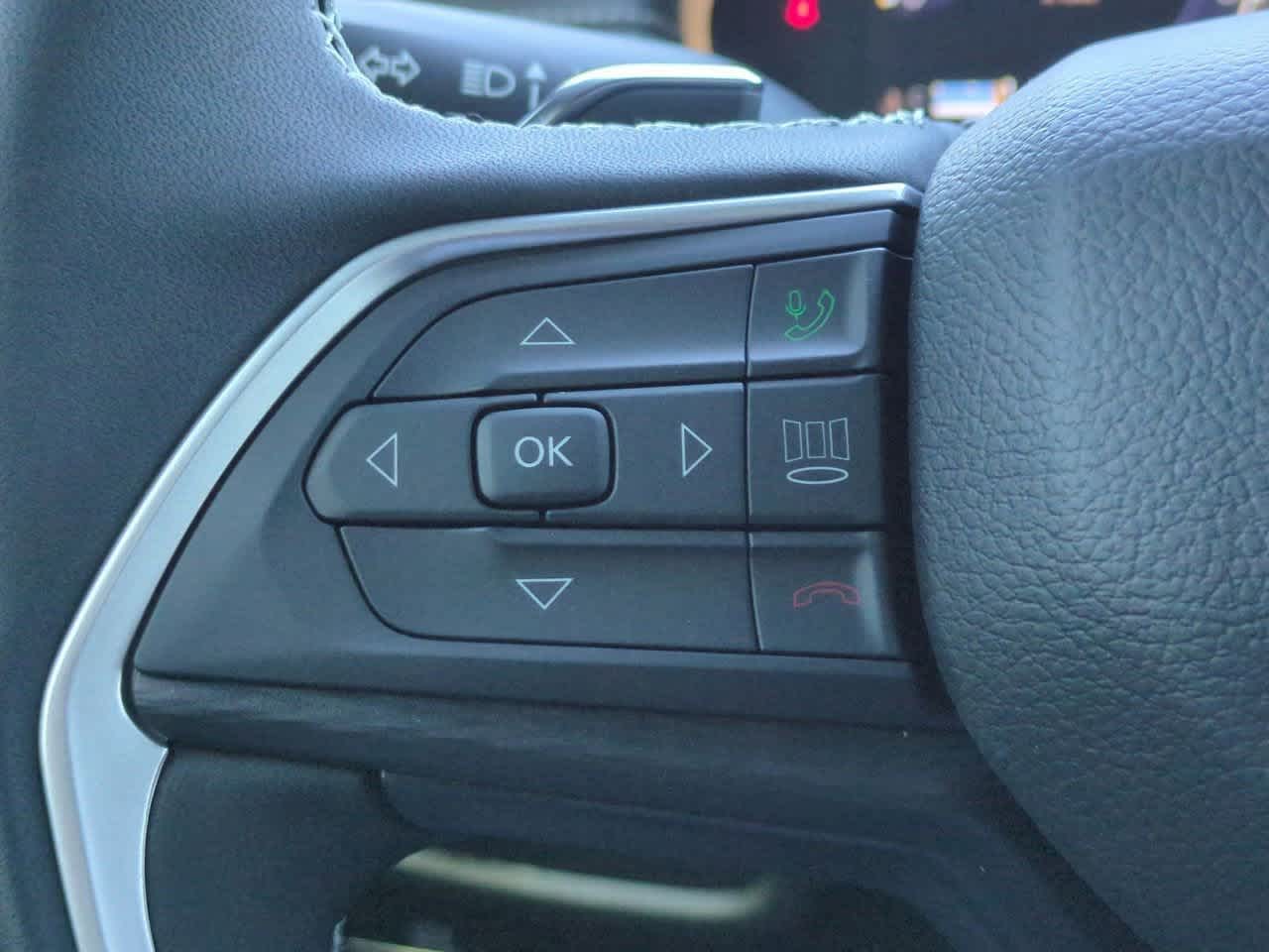 Thumbnail: 2025 Jeep Grand Cherokee L - 24