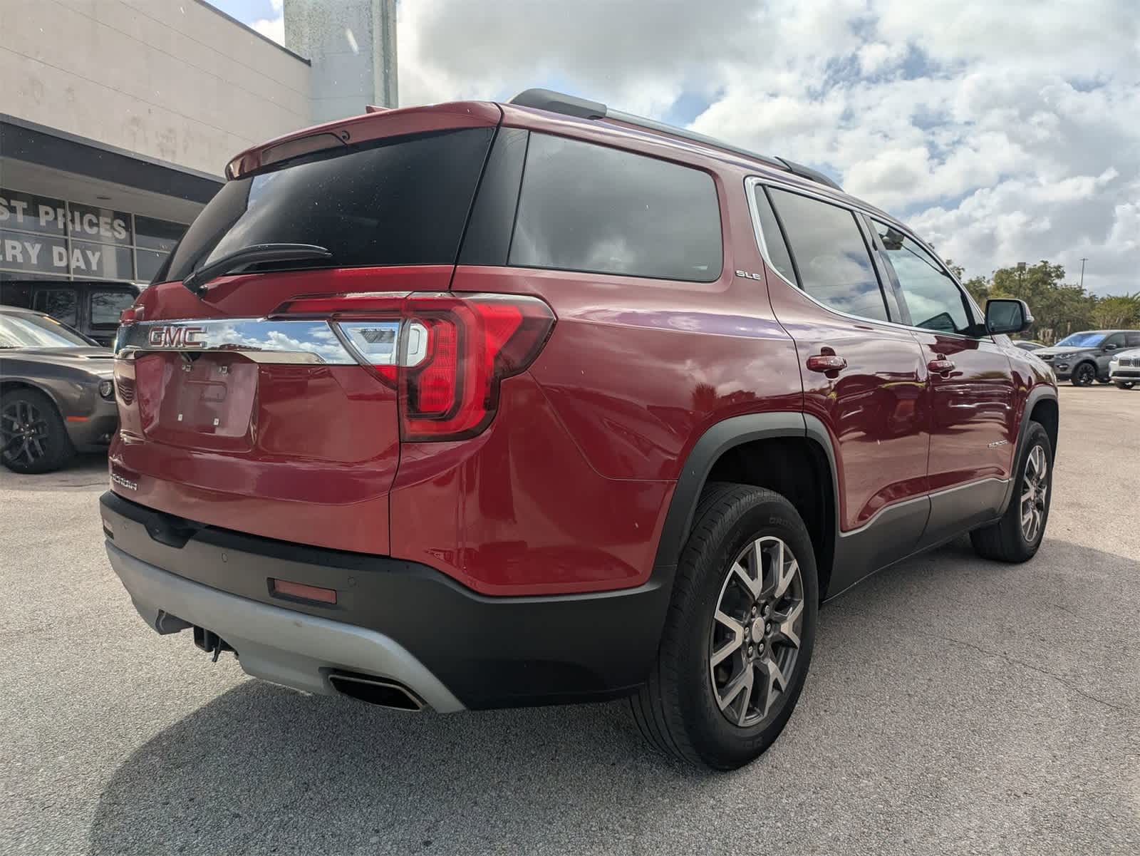 Thumbnail: 2023 GMC Acadia - 4
