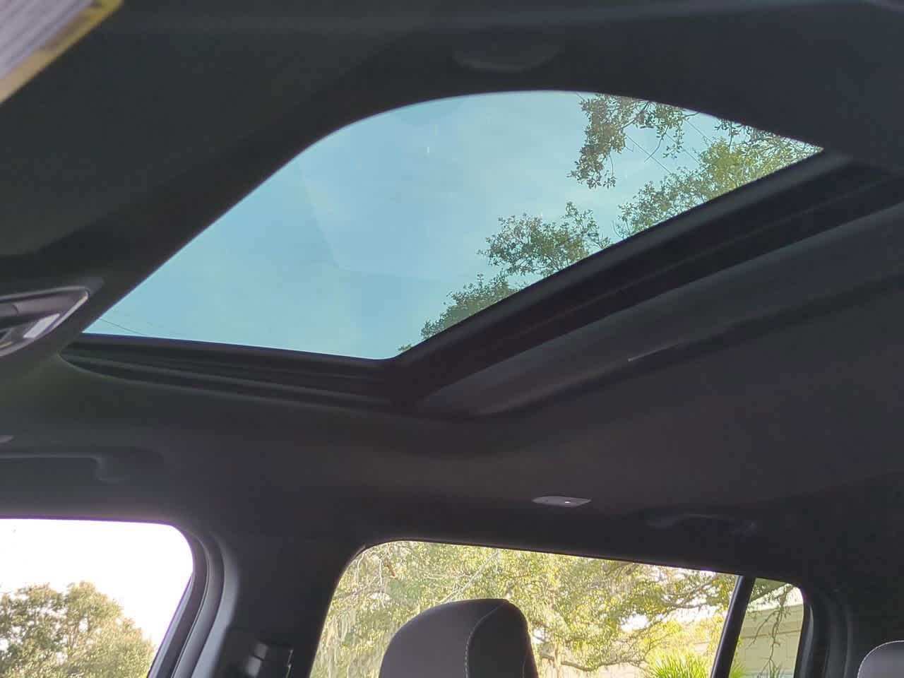 Thumbnail: 2025 Jeep Grand Cherokee L - 20