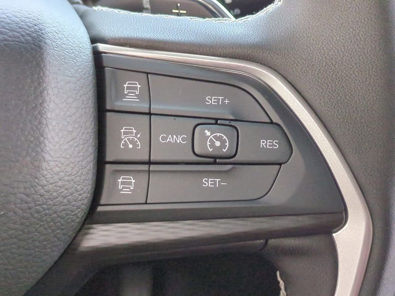 Thumbnail: 2025 Jeep Grand Cherokee L - 26