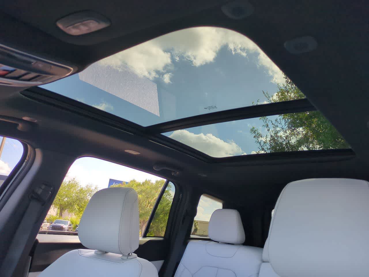 Thumbnail: 2026 Jeep Cherokee - 20