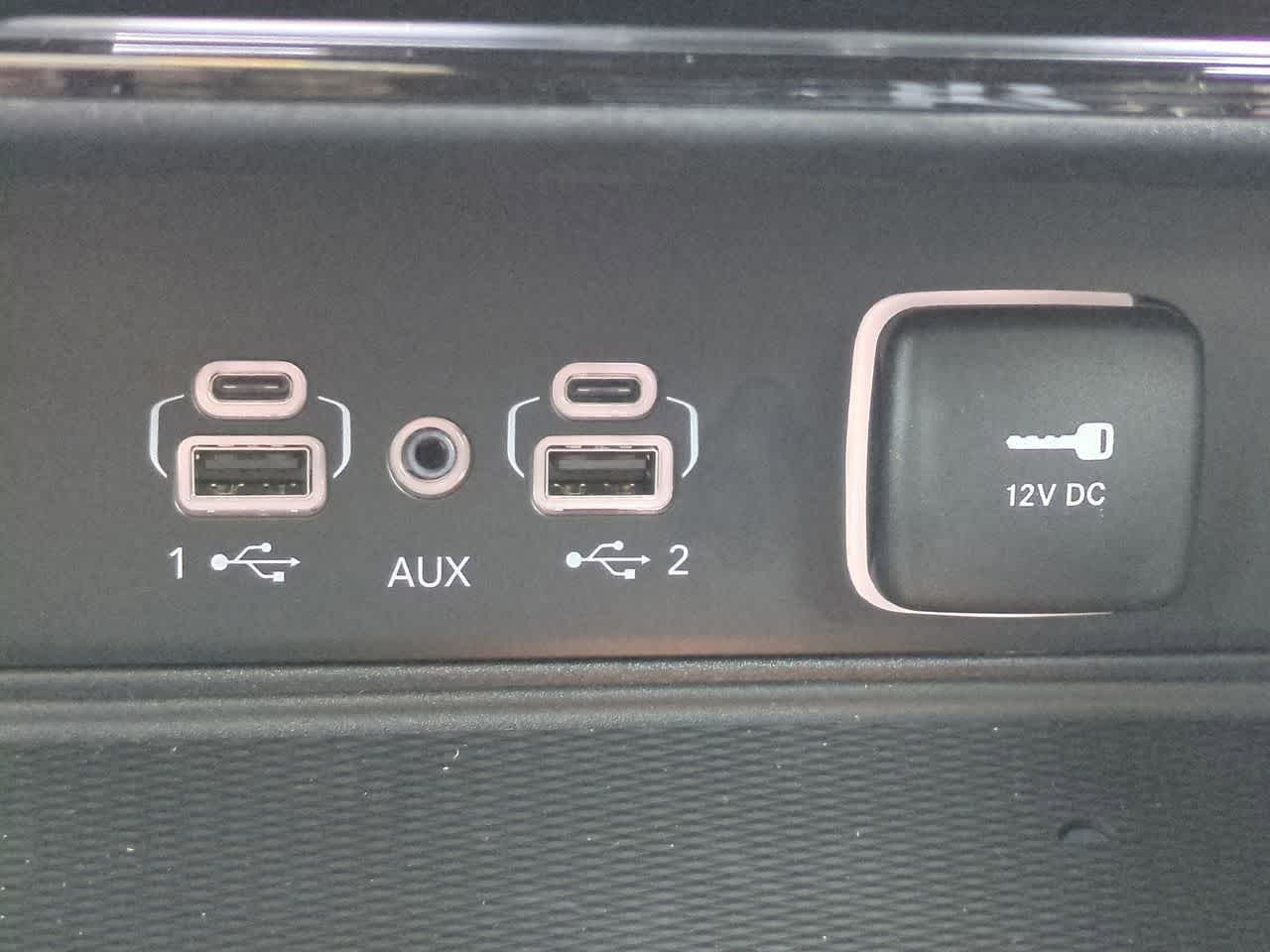 Thumbnail: 2025 Jeep Grand Cherokee - 32