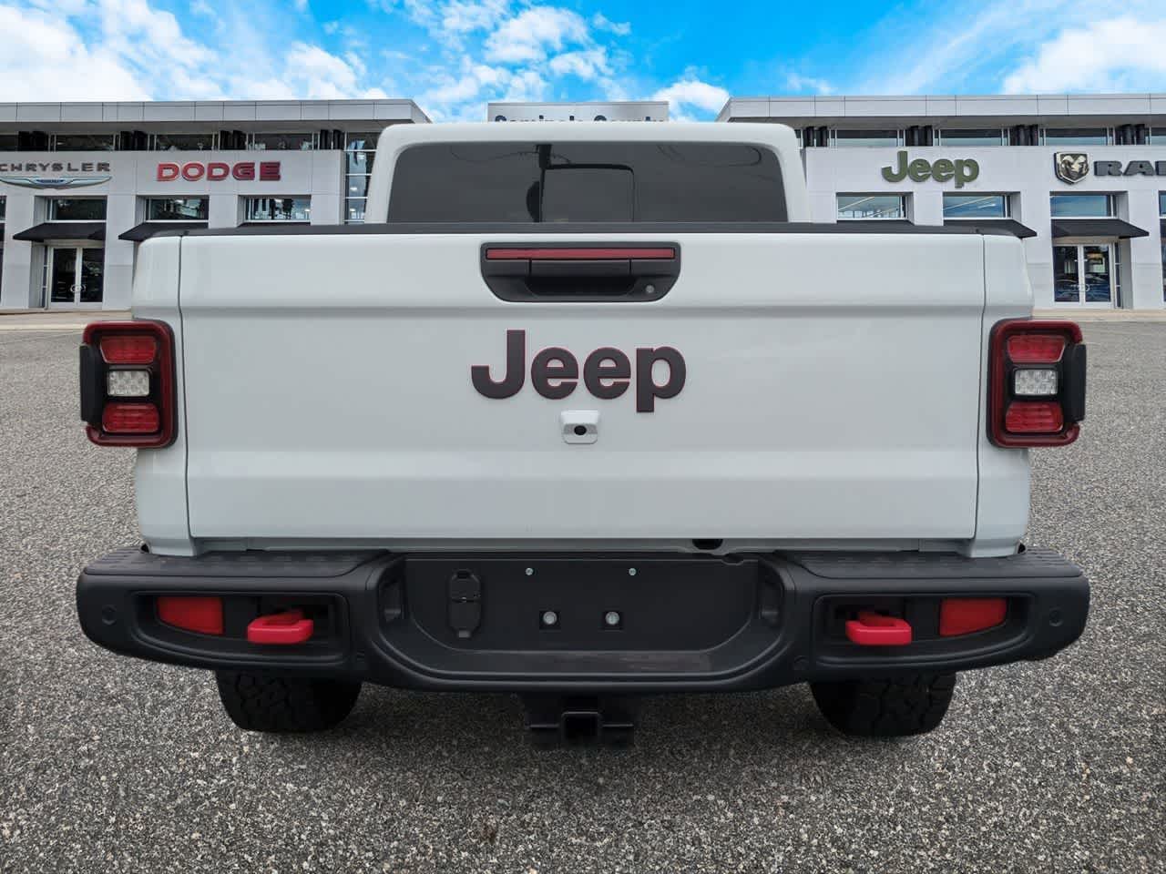 Thumbnail: 2026 Jeep Gladiator - 7