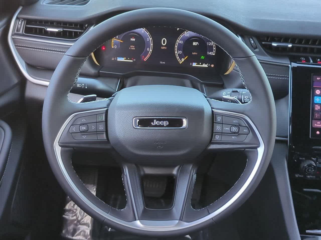 Thumbnail: 2025 Jeep Grand Cherokee - 24