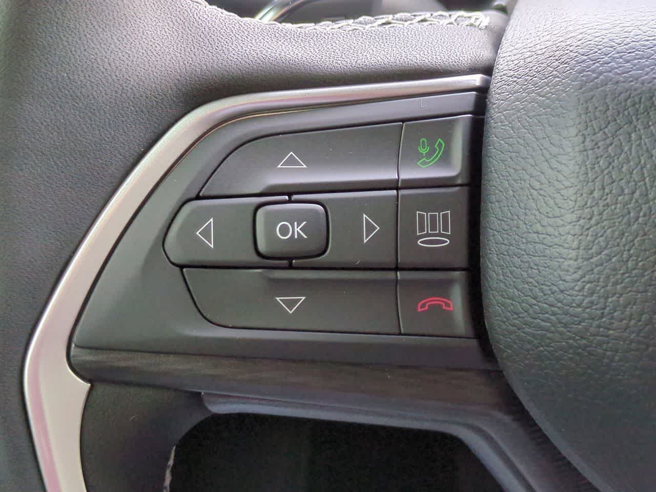 Thumbnail: 2025 Jeep Grand Cherokee - 25