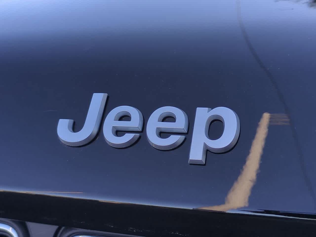 Thumbnail: 2025 Jeep Grand Cherokee L - 12