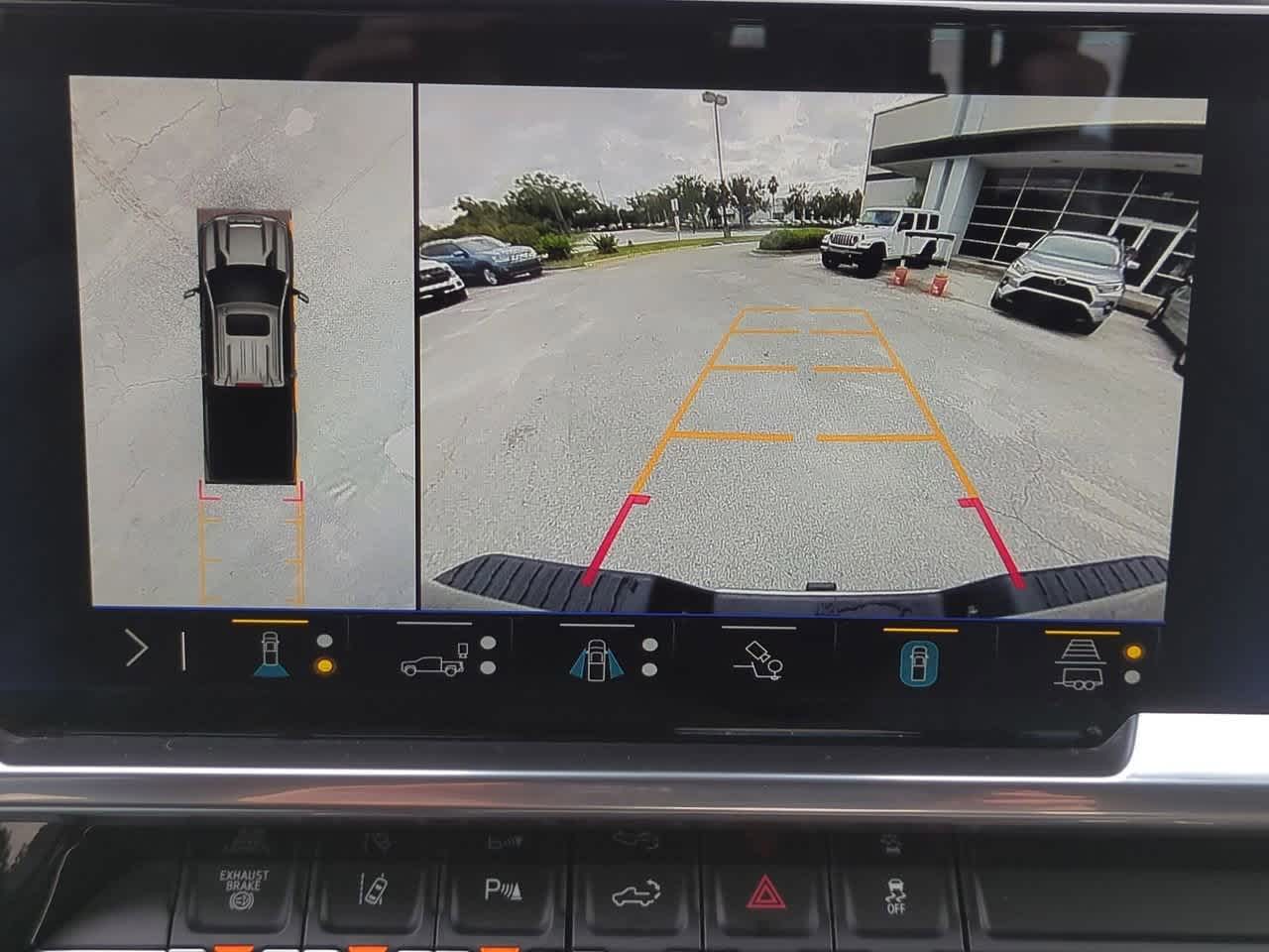 Thumbnail: 2024 Chevrolet Silverado 3500 - 30