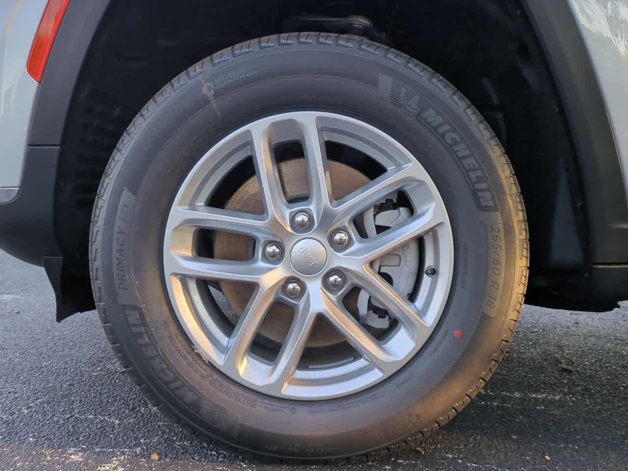 Thumbnail: 2025 Jeep Grand Cherokee L - 14