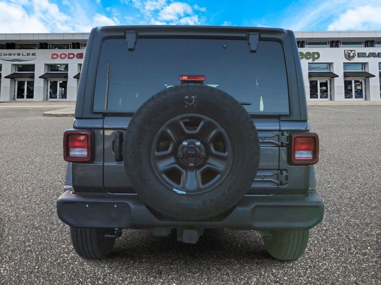 Thumbnail: 2026 Jeep Wrangler - 7