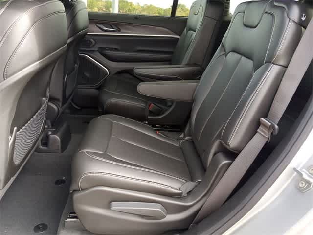 2025 Jeep Grand Cherokee L Limited Edition 21