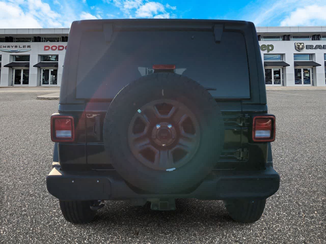 Thumbnail: 2026 Jeep Wrangler - 7
