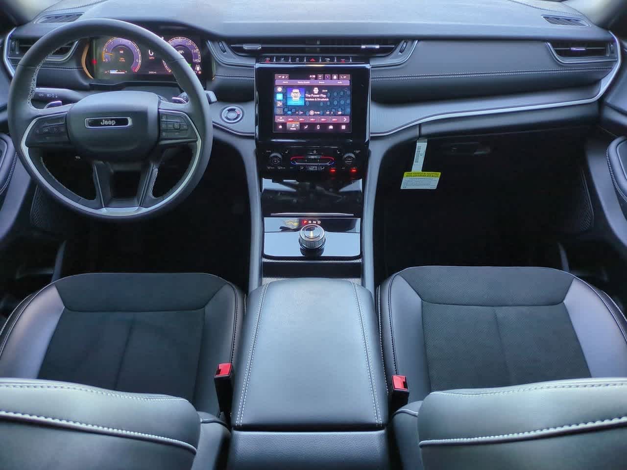 Thumbnail: 2025 Jeep Grand Cherokee - 15