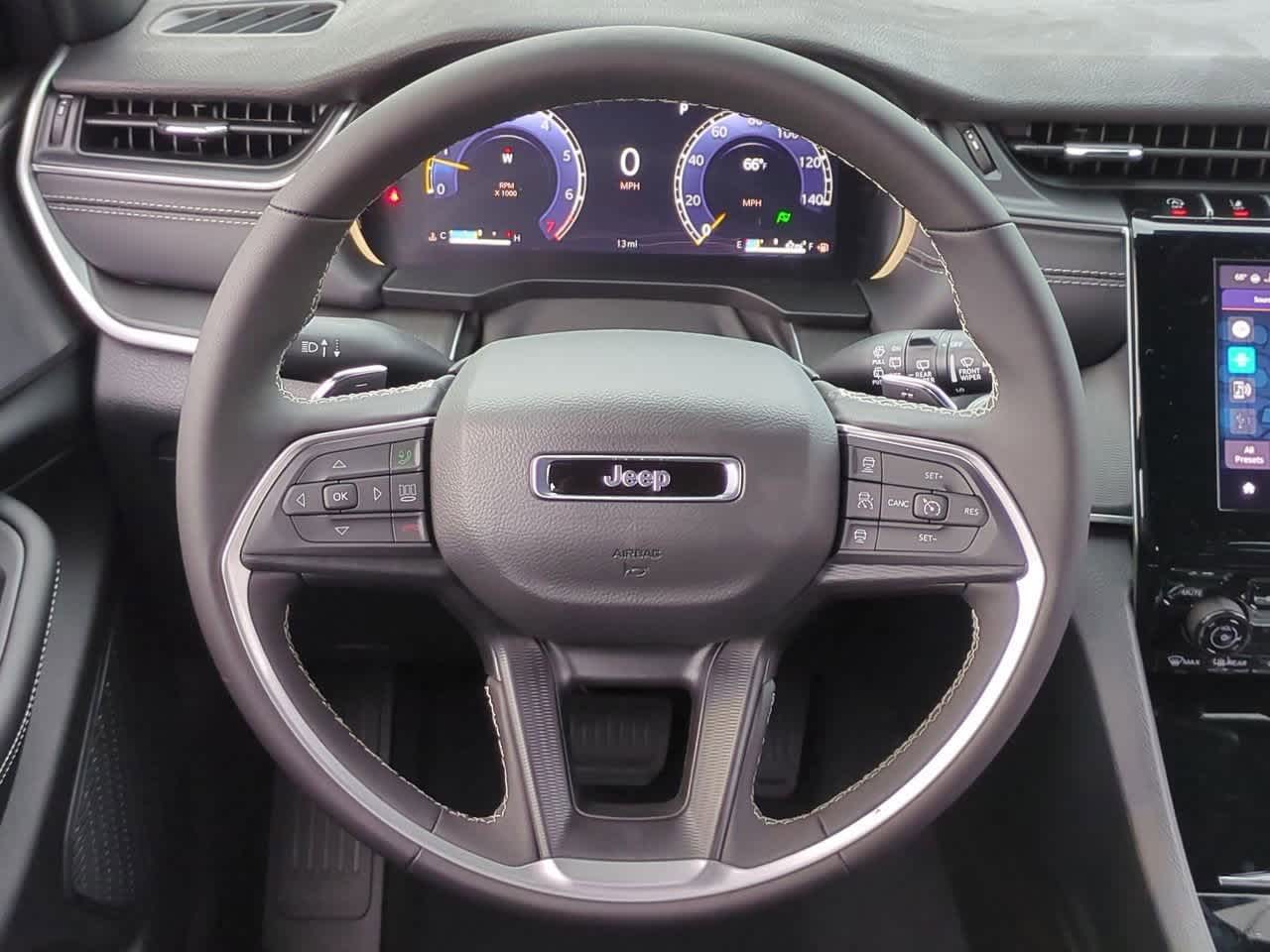 Thumbnail: 2025 Jeep Grand Cherokee - 24