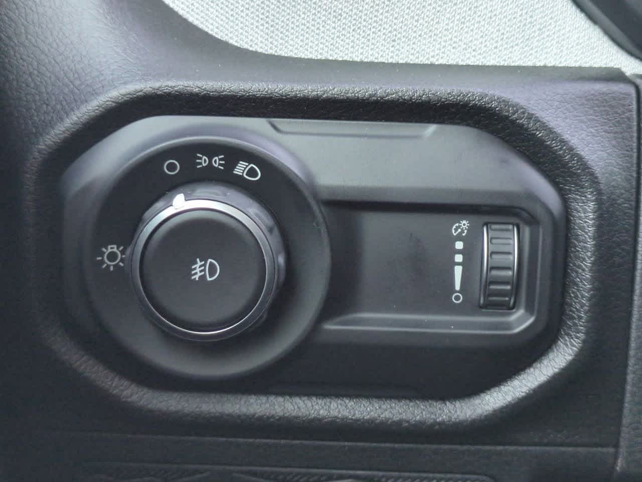 Thumbnail: 2026 Jeep Wrangler - 18