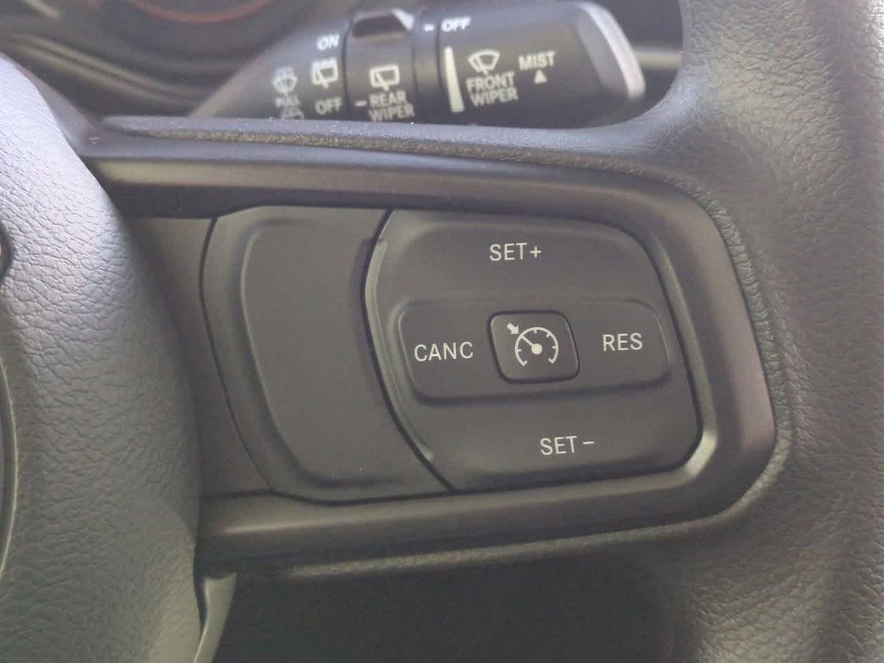 Thumbnail: 2025 Jeep Wrangler - 25