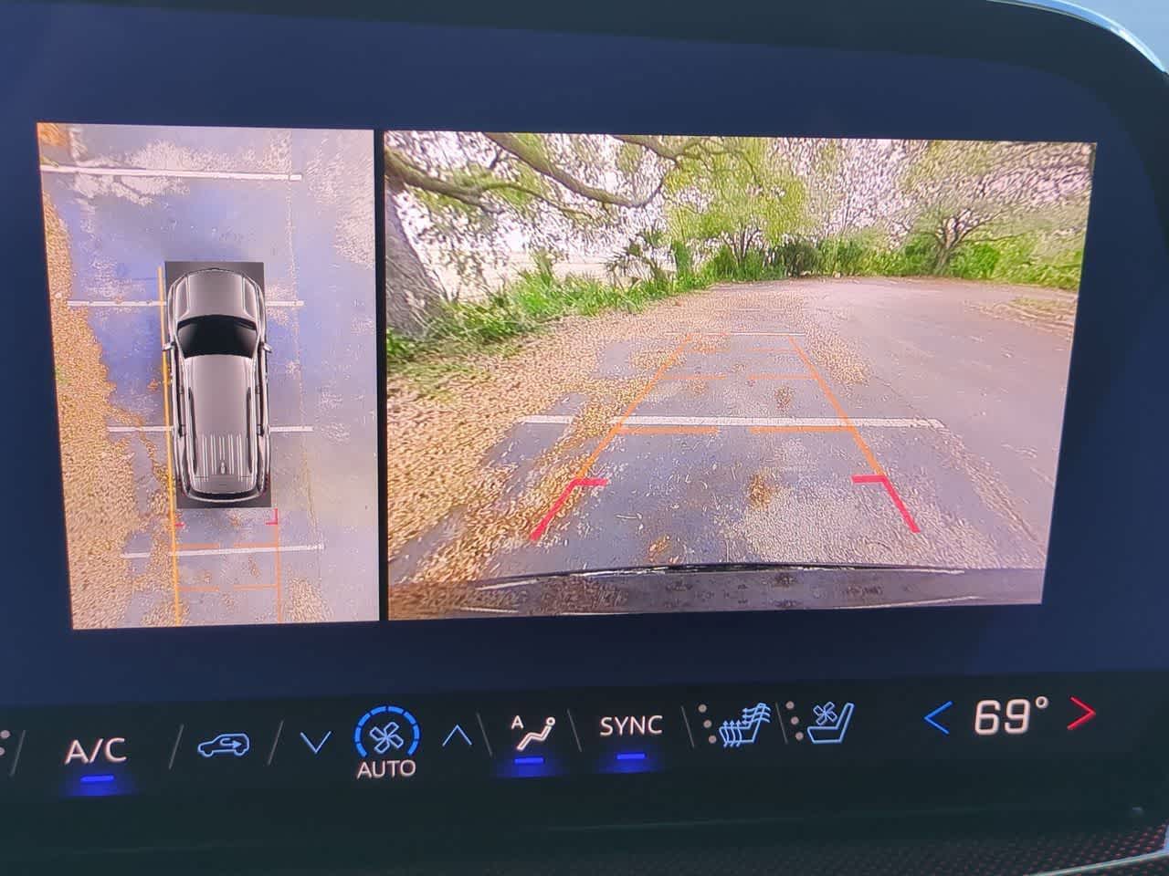 Thumbnail: 2026 Chevrolet Traverse - 30