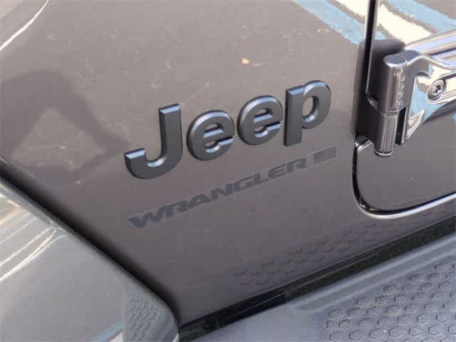 Thumbnail: 2025 Jeep Wrangler - 12