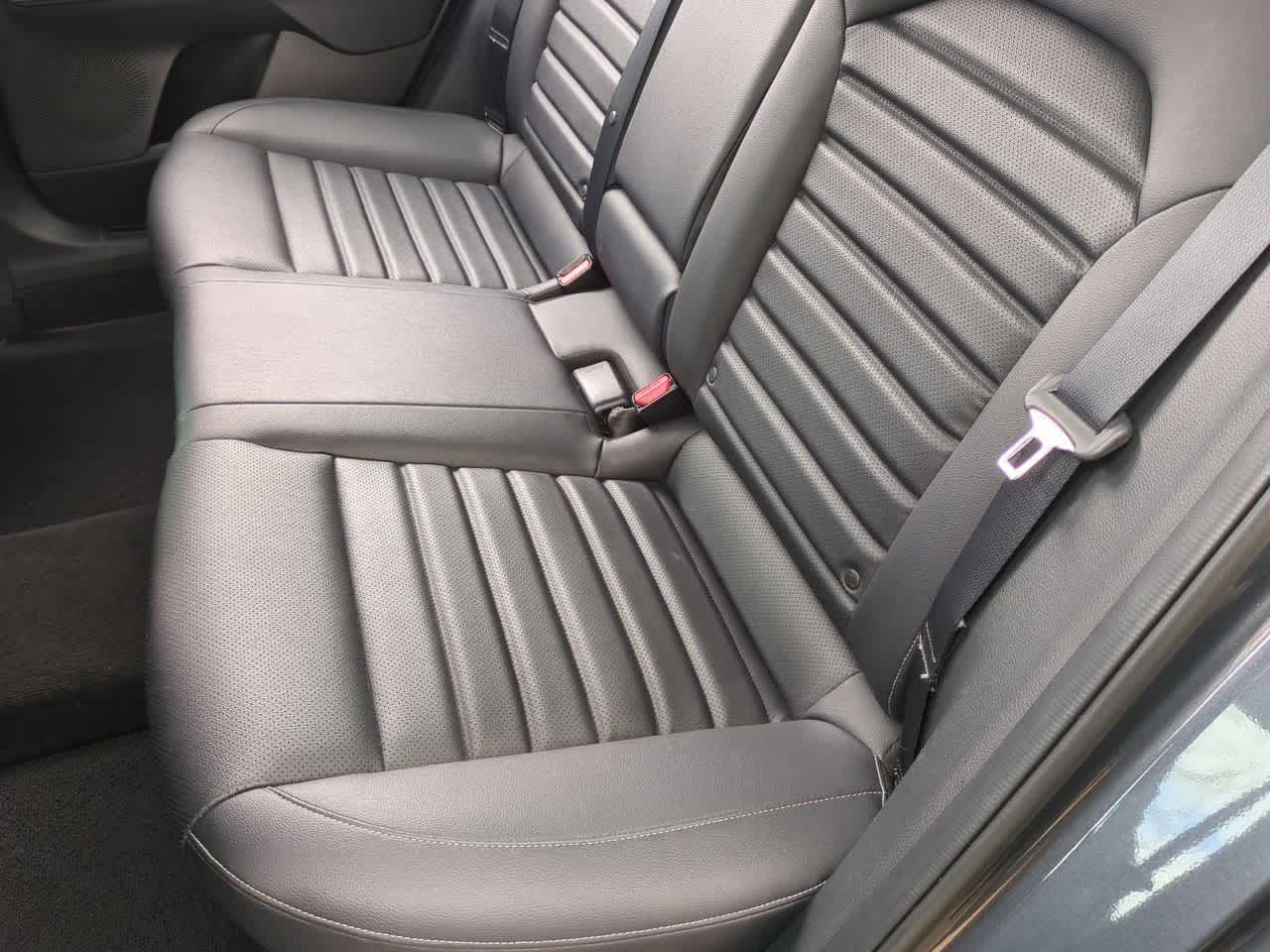 Thumbnail: 2023 Kia Forte - 21