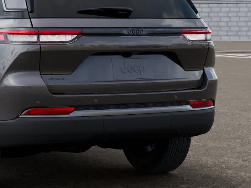 Thumbnail: 2026 Jeep Grand Cherokee - 13
