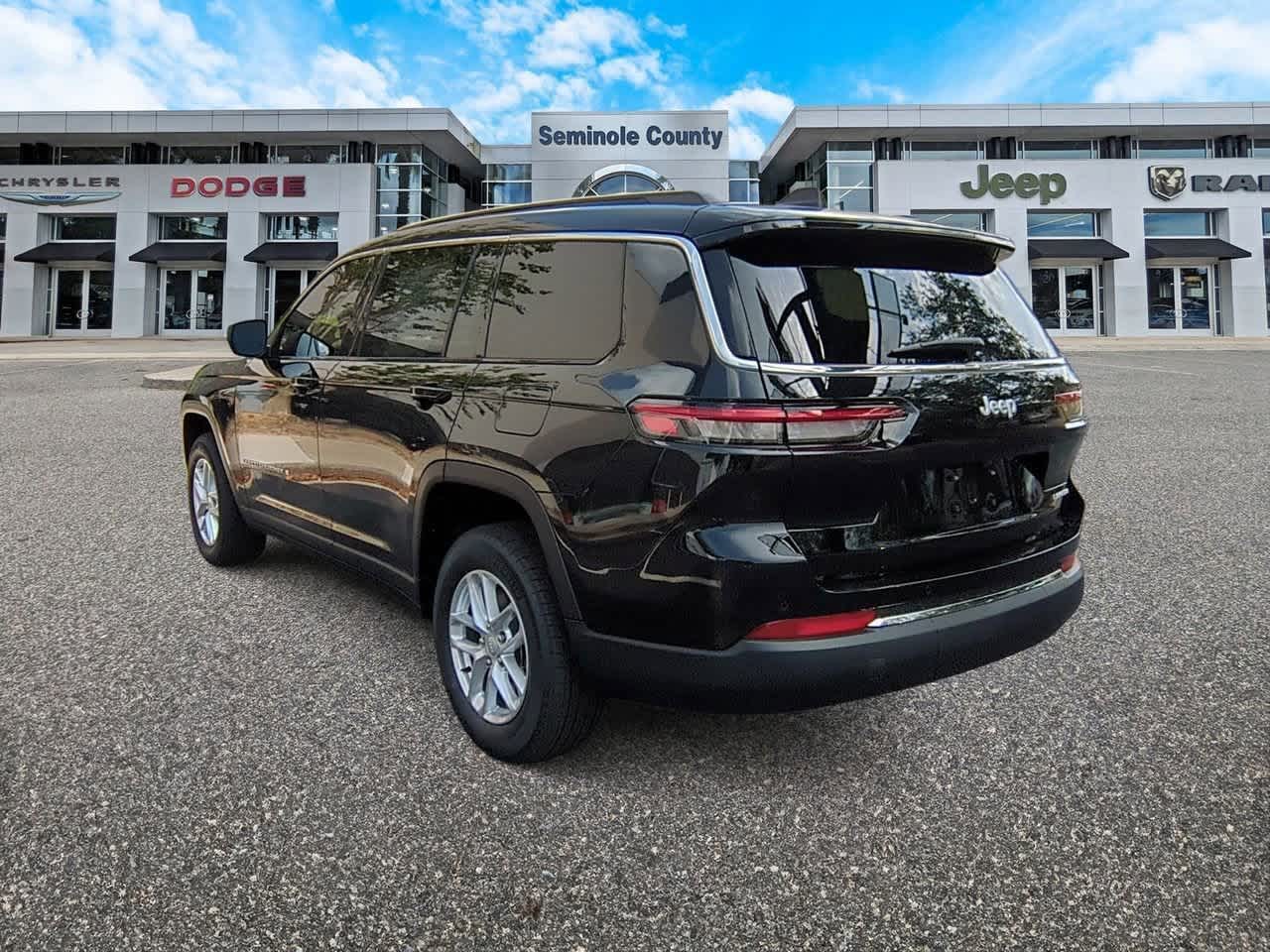 Thumbnail: 2025 Jeep Grand Cherokee L - 6