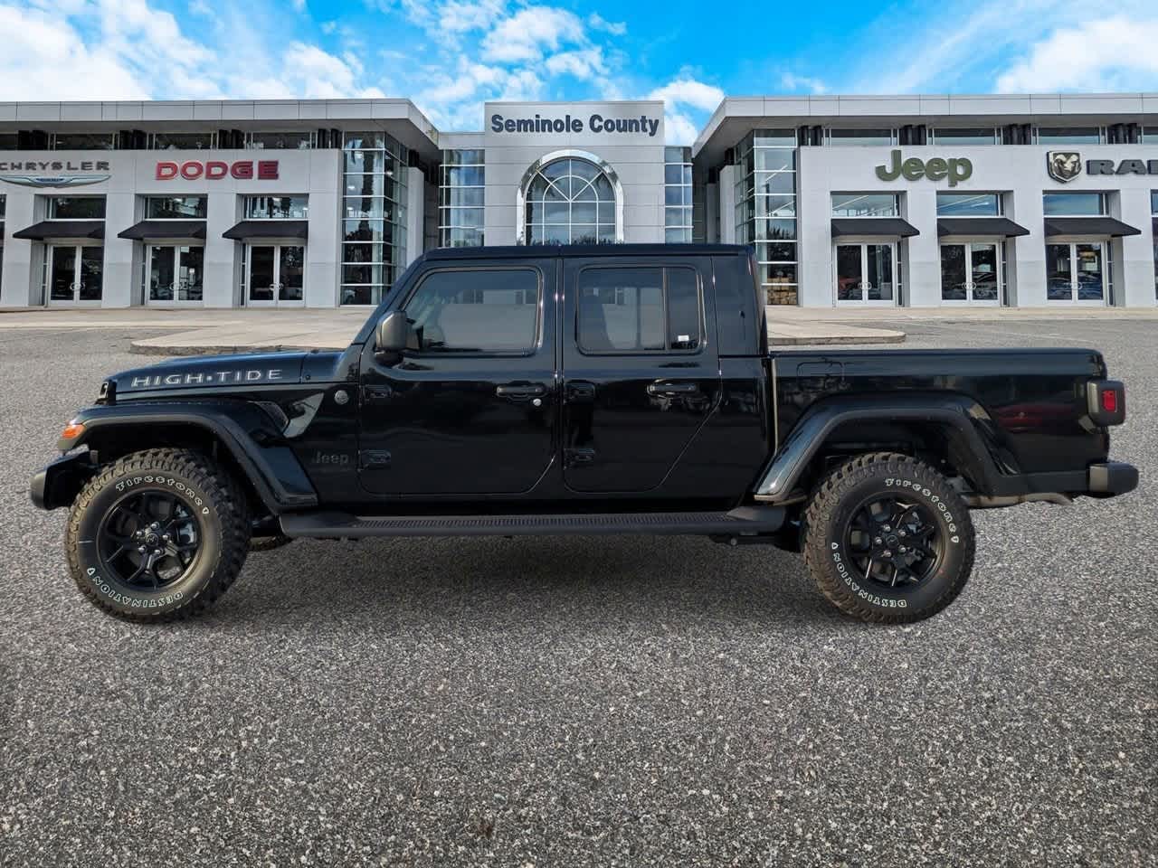 Thumbnail: 2025 Jeep Gladiator - 5