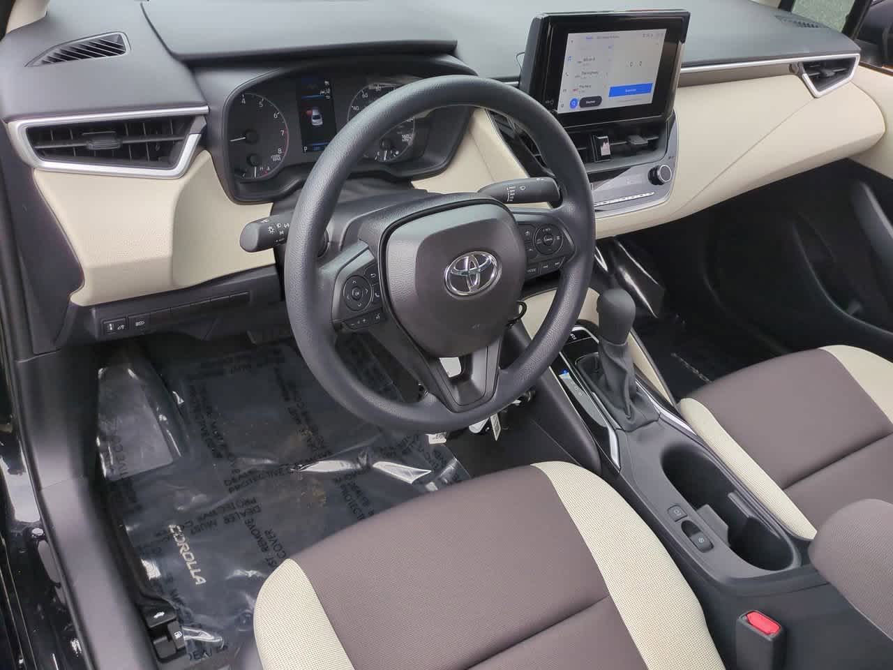 Thumbnail: 2025 Toyota Corolla - 10