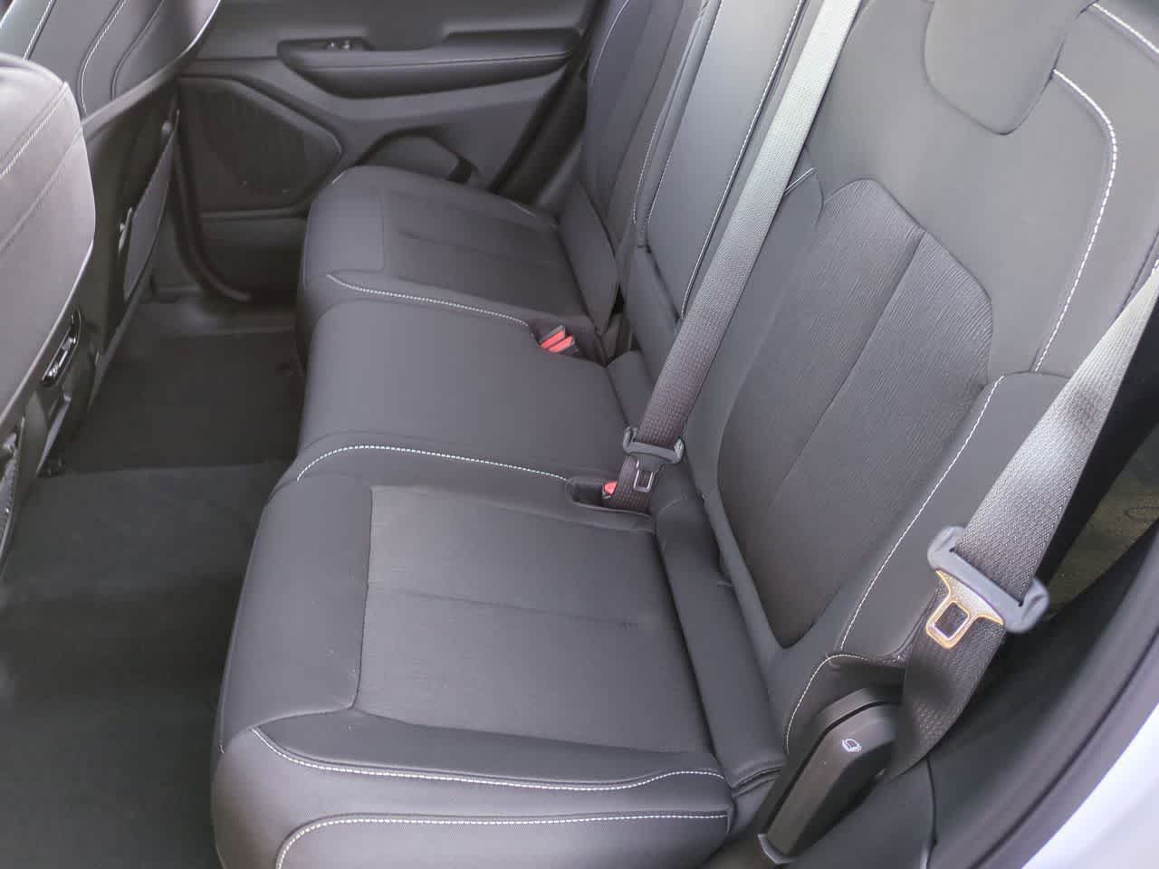 Thumbnail: 2025 Jeep Grand Cherokee - 21