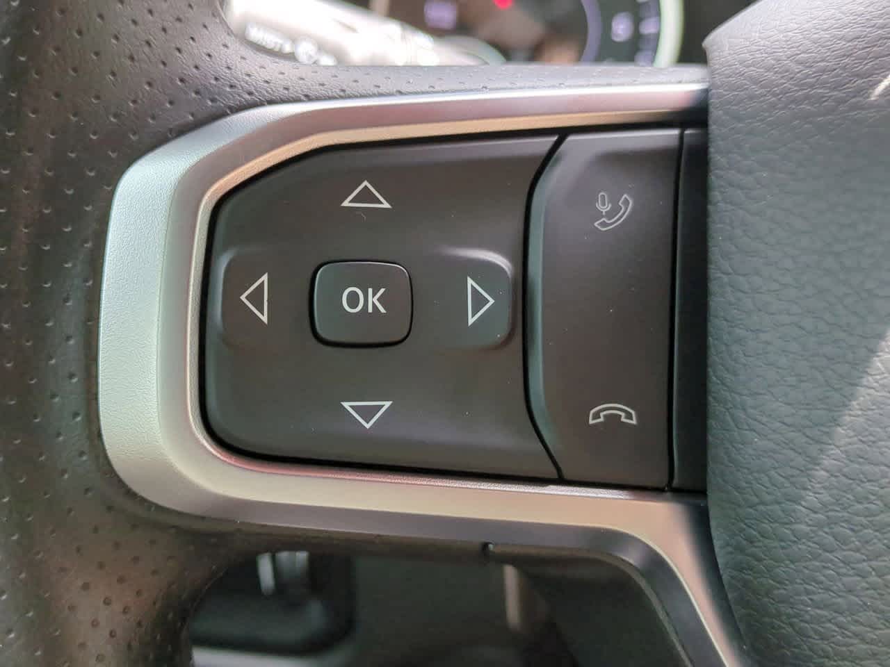 Thumbnail: 2025 RAM 1500 - 23