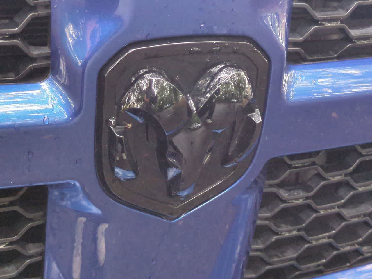 Thumbnail: 2019 RAM 1500 Classic - 12