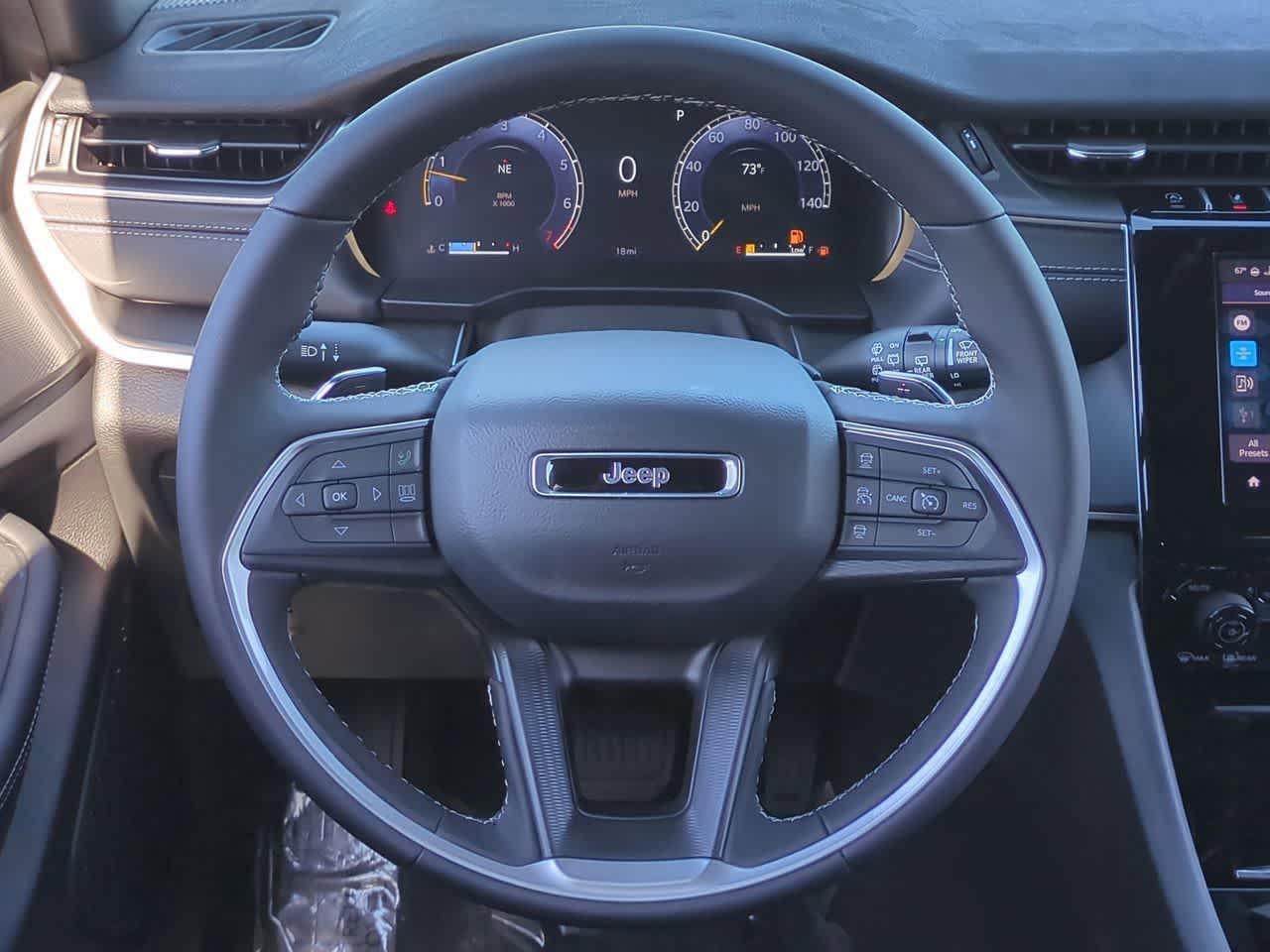 Thumbnail: 2025 Jeep Grand Cherokee L - 23