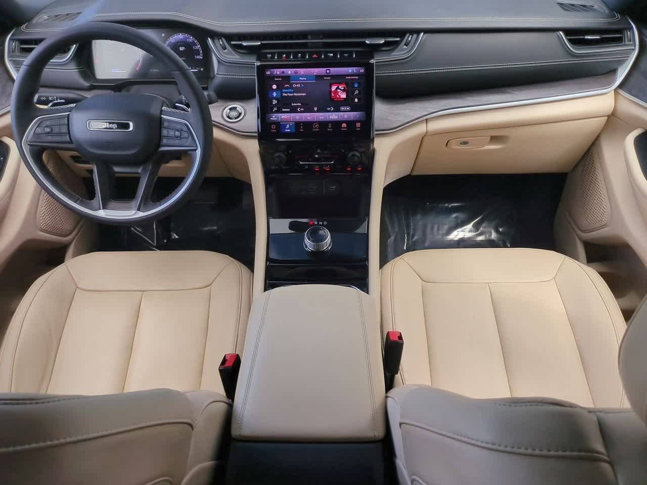 Thumbnail: 2023 Jeep Grand Cherokee L - 16