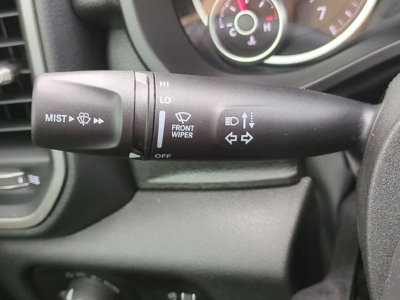 Thumbnail: 2025 RAM 1500 - 26