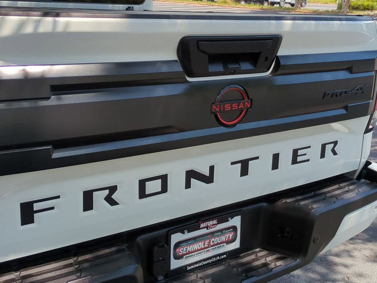 Thumbnail: 2025 Nissan Frontier - 13