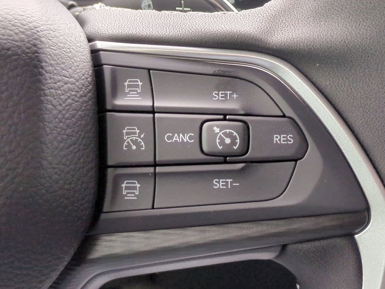 Thumbnail: 2025 Jeep Grand Cherokee - 24