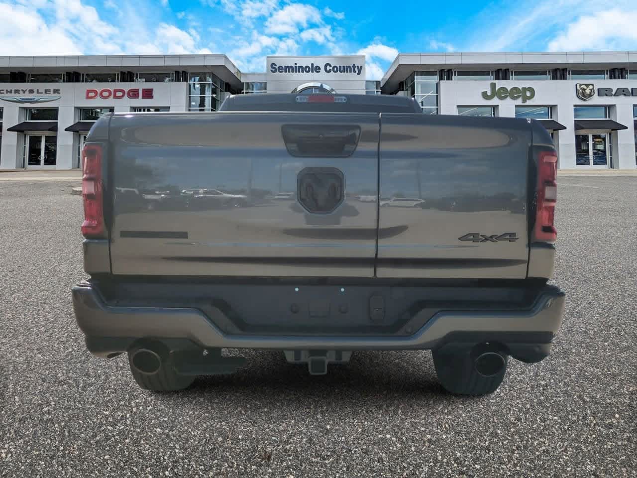 Thumbnail: 2026 RAM 1500 - 7