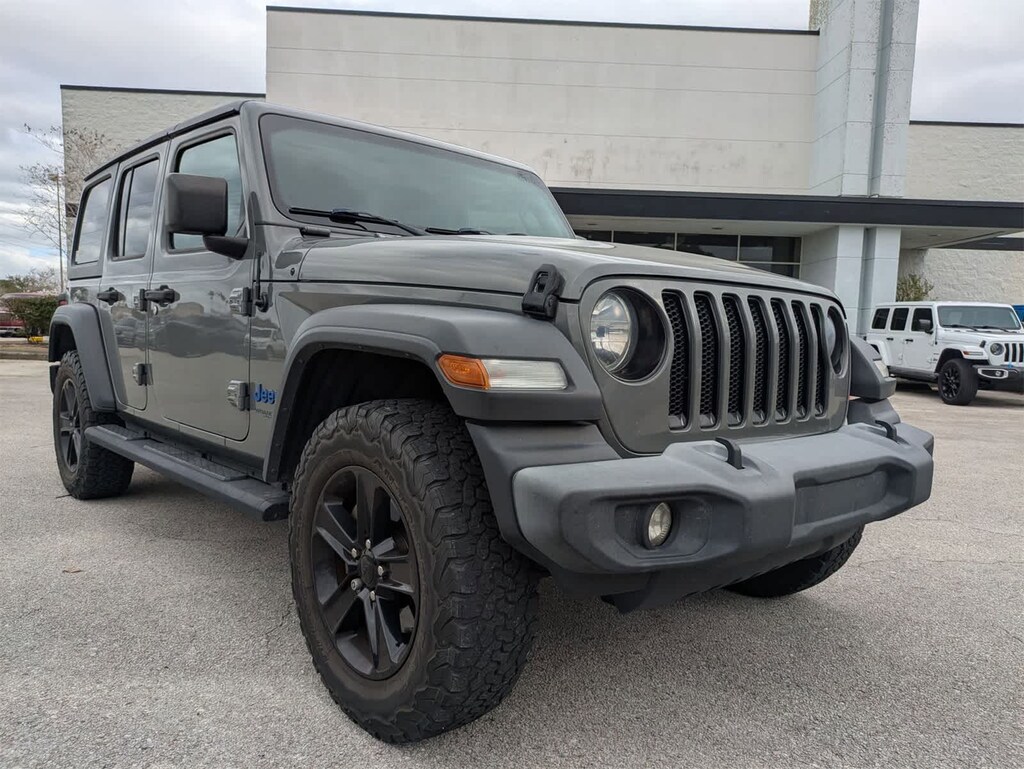 Used 2019 Jeep Wrangler Unlimited Sport Altitude SUV