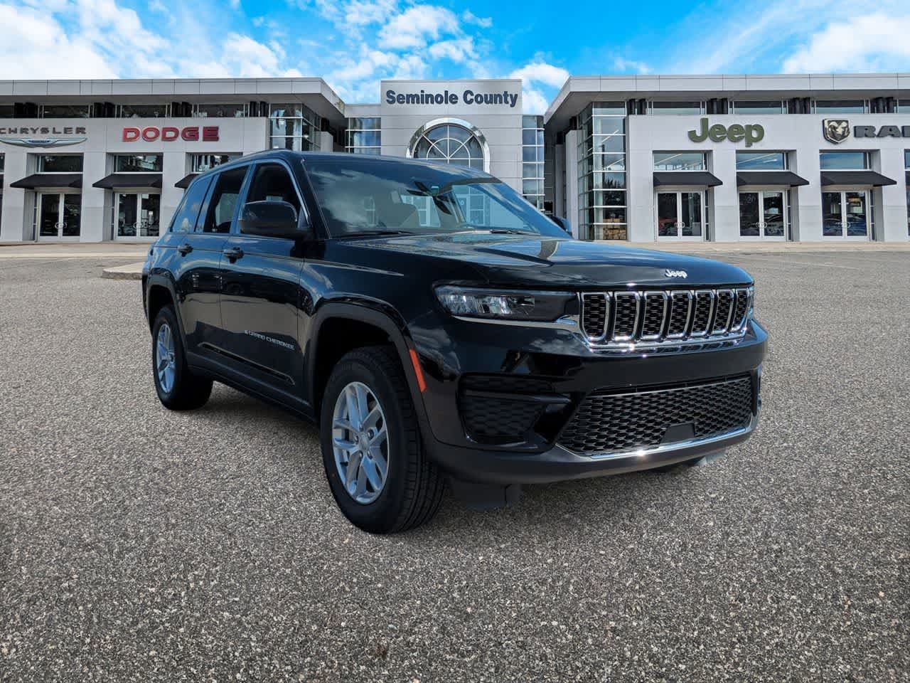 Thumbnail: 2026 Jeep Grand Cherokee - 2