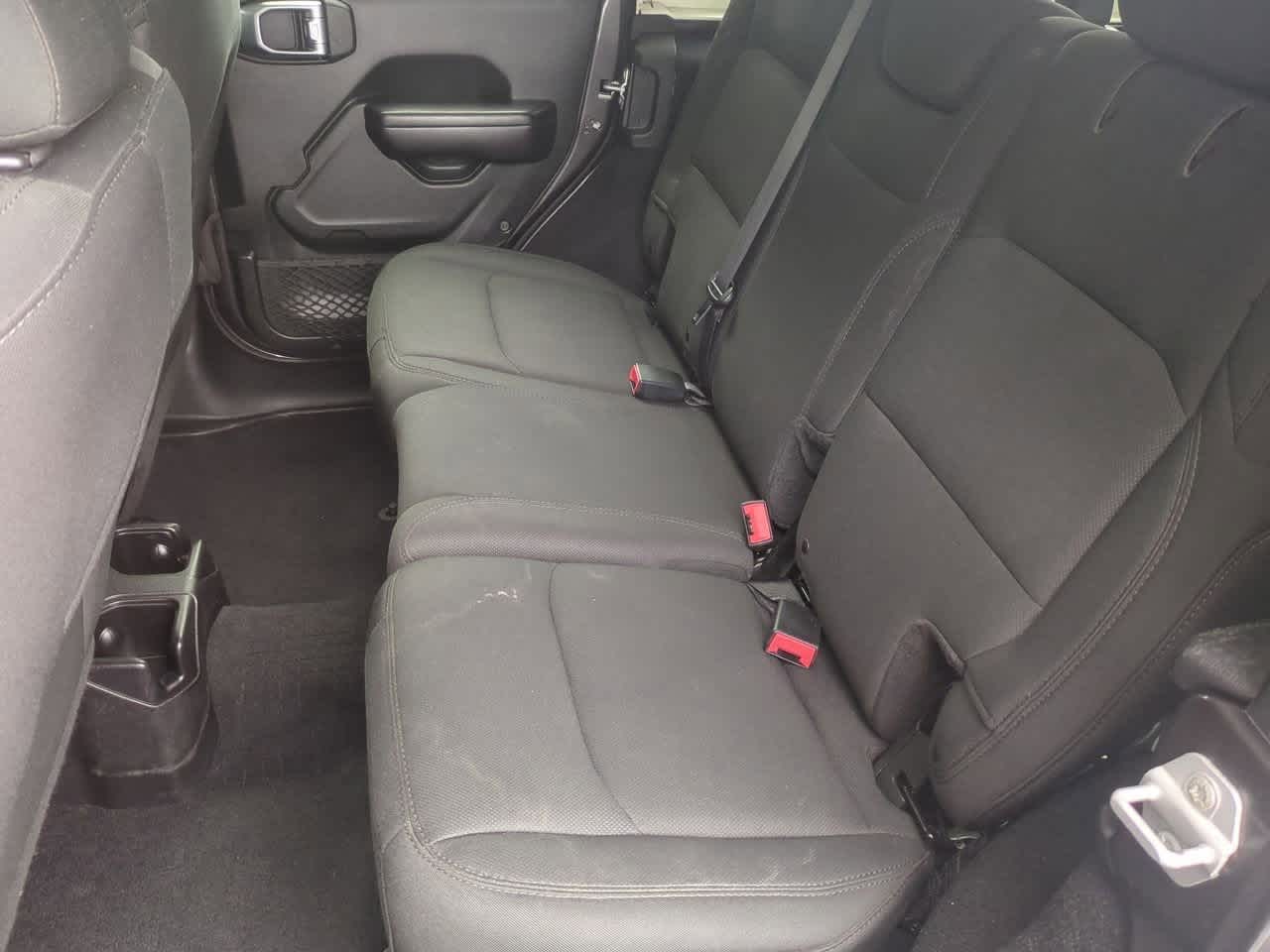 Thumbnail: 2018 Jeep Wrangler - 20