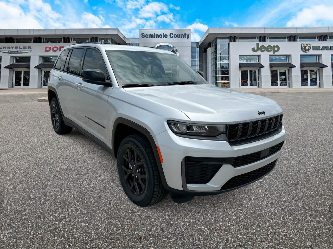 Thumbnail: 2026 Jeep Grand Cherokee - 9